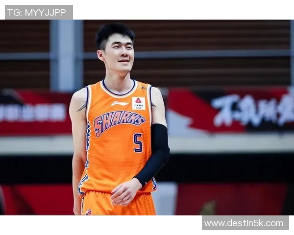 上海乒乓球队逆袭之旅：世界锦标赛上的辉煌时刻与奋斗精神