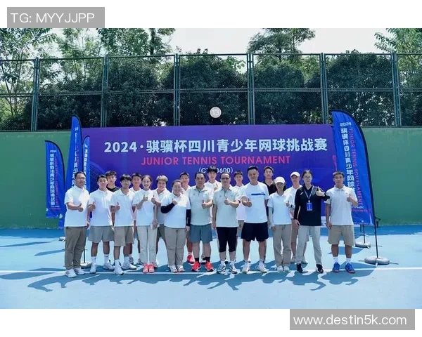 成都网球队以50分领跑大满贯积分榜展现强劲实力 成都网球队以50分领跑大满贯积分榜展现强劲实力